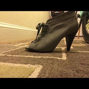 Army green lace up heels