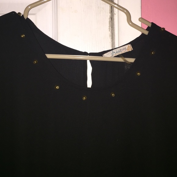black oversized top - Picture 2 of 4