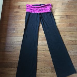Yoga pants by pink