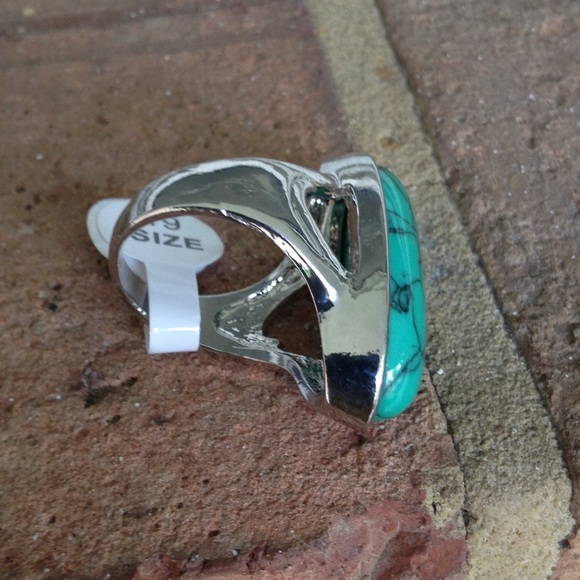 Iron line Turquoise . - Picture 2 of 4