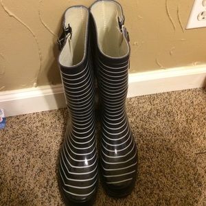 Rain boots