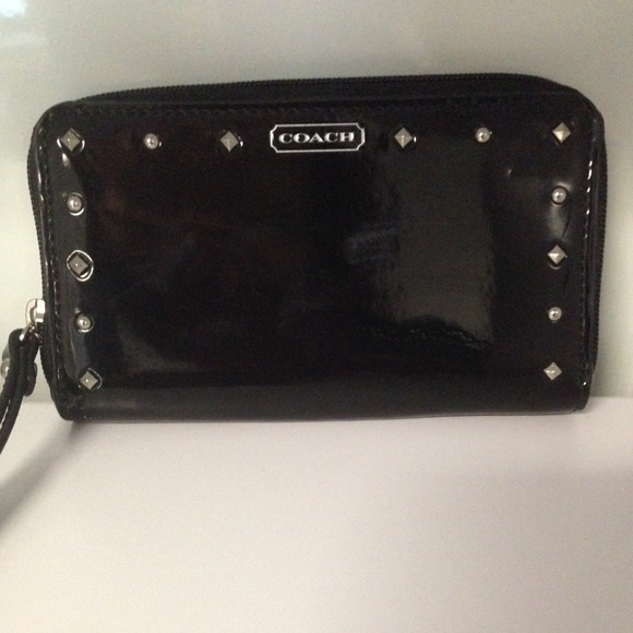 Small Coach Wristlet