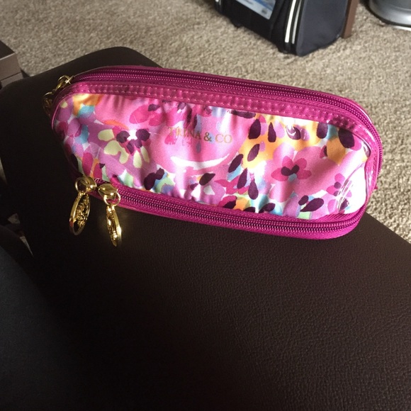 Trina & Co mini make up bag
