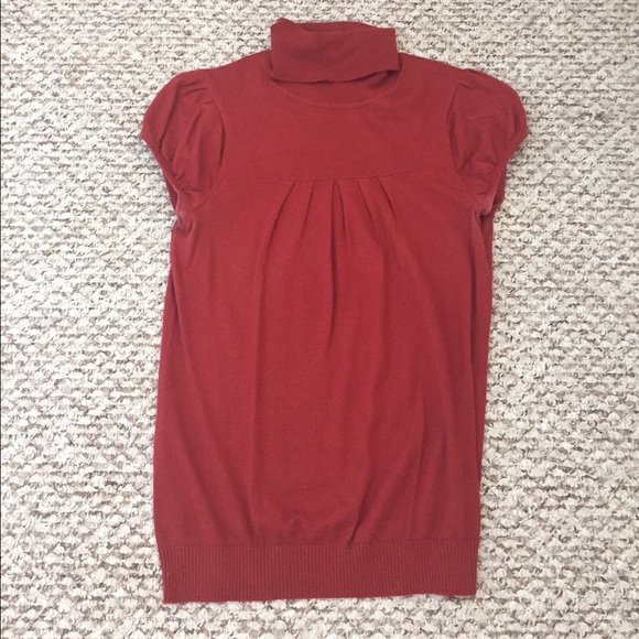 Banana Republic Short Sleeve Turtle Neck