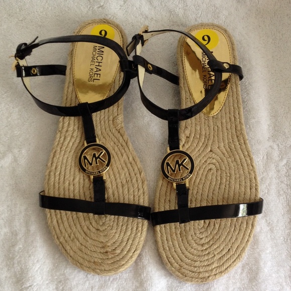 Other - Mk sandals black
