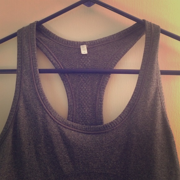 lululemon Swiftly Racerback Size 6