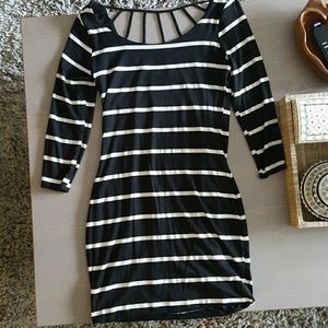 Brand🆕! striped jersey tunic dress with cage back