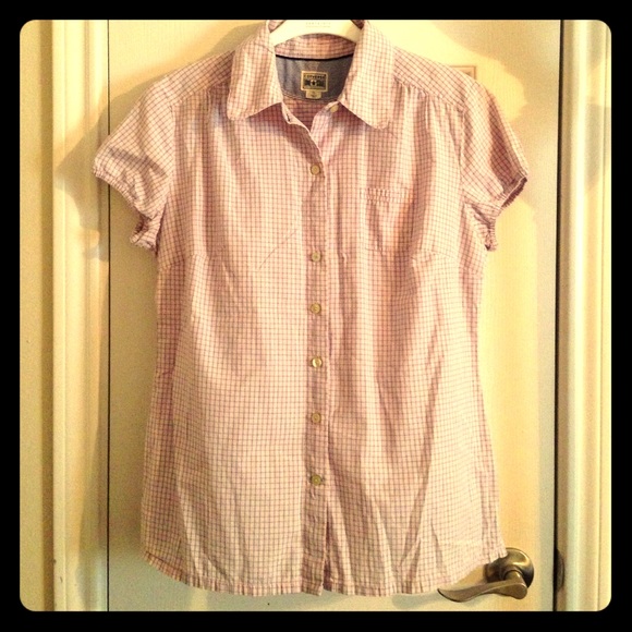 Converse button up