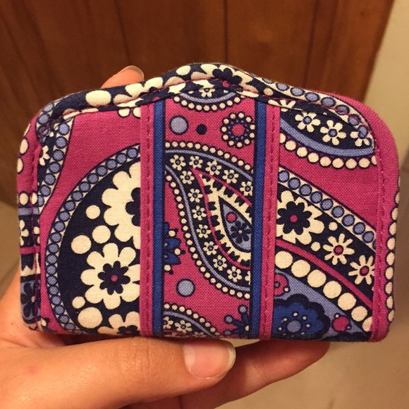 Vera Bradley RETIRED Boysenberry Card Holder