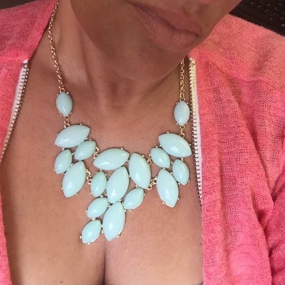 Baby blue statement necklace with earrings