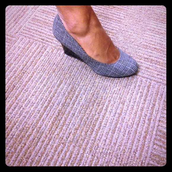 Gray plaid wedges