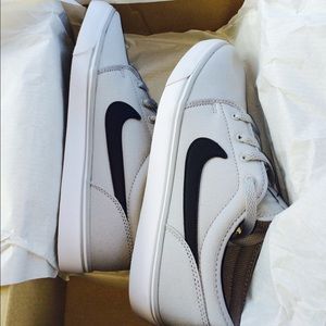nike sb's