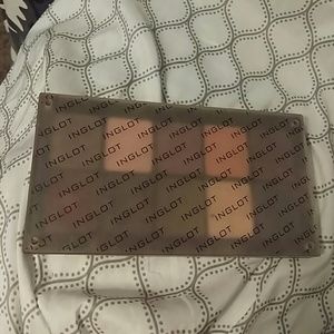 Inglot eyeshadow Palette