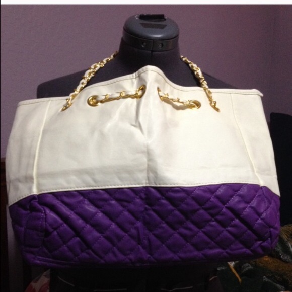 White & purple bag