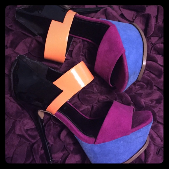 Color block is always HOT!