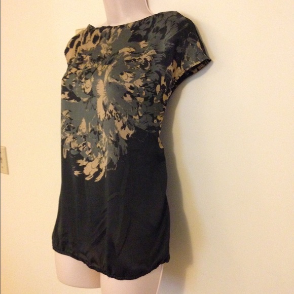LOFT Tops - ✂️FINAL CUT✂️Ann Taylor LOFT patterned top!