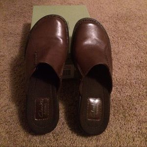 CLARK'S  ARTISAN COLLECTION BK & BR    BUNDLE