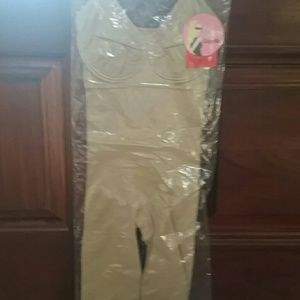 Spanks Slim Cognito midthigh shape suit, small