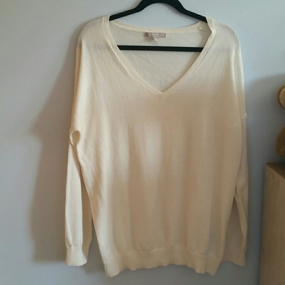 Cream Banana Republic sweater - Picture 1 of 4