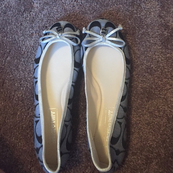 Coach Shoes - 💰Sale