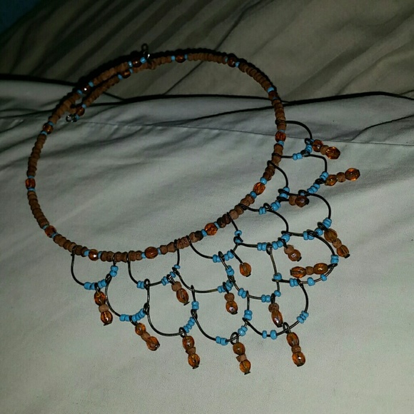 Necklace - Picture 2 of 2