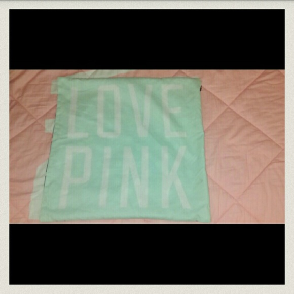 VS PINK THROW PILLOW CASE
