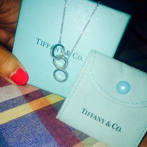 TIFFANY 1837™ INTERLOCKING CIRCLES LARIAT