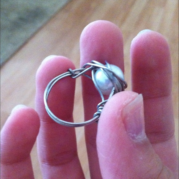 Wire Wrapped Pearl Ring - Picture 3 of 4