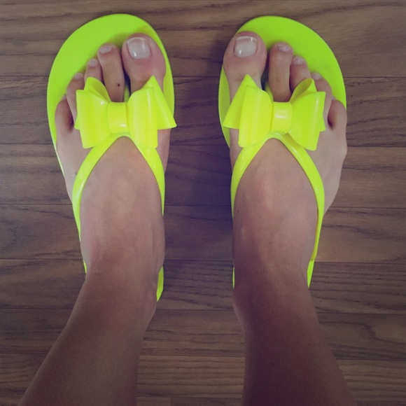 Flip flops