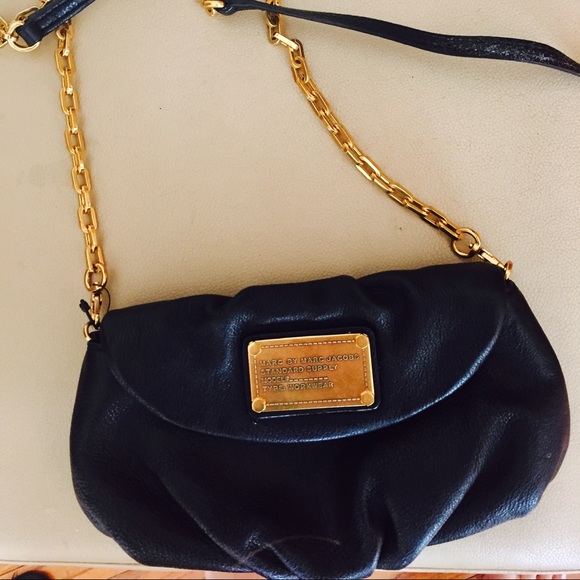 Marc by Marc Jacobs cross body. Classic Q Karlie - Picture 2 of 4