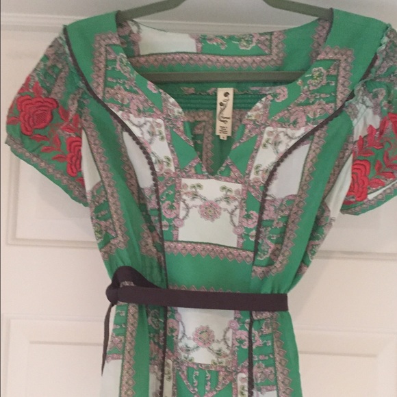 Blouse - Picture 3 of 3