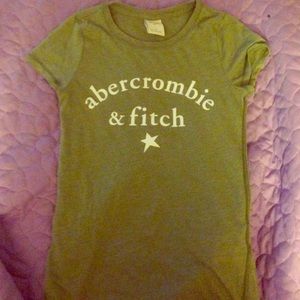 Abercrombie & Fitch t-shirt