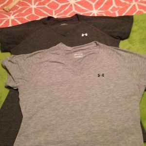 Under armour work out shirts. Size S