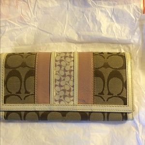Coach wallet