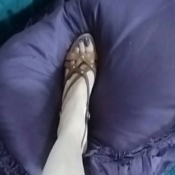 *Cole Haan  light brown leather sandals