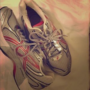 ASIC Gel Running shoes