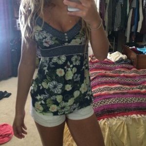 BUNDLE // Hollister shirt & shorts