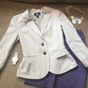 H&M taupe blazer