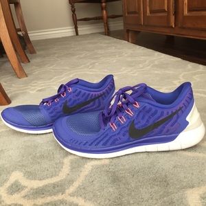 Nike Shoes - Women's Nike Free 5.0, sz 9 Nike Shoes - Women's Nike Free 5.0, sz 9