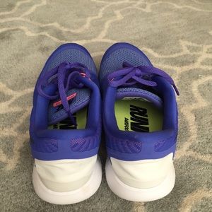 Nike Shoes - Women's Nike Free 5.0, sz 9 Nike Shoes - Women's Nike Free 5.0, sz 9