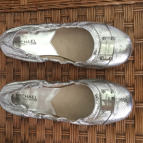 Price reduction! Michael Kors Silver Ballet Flats