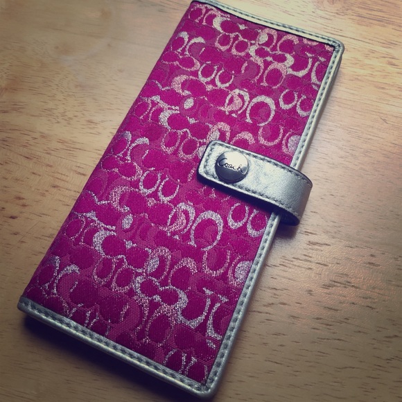 Authentic Coach Thin Wallet