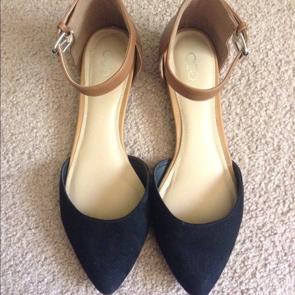 Cute cat toed shoes from Catos