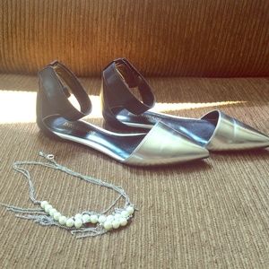 Enzo Angolini silver black d'orsay flats