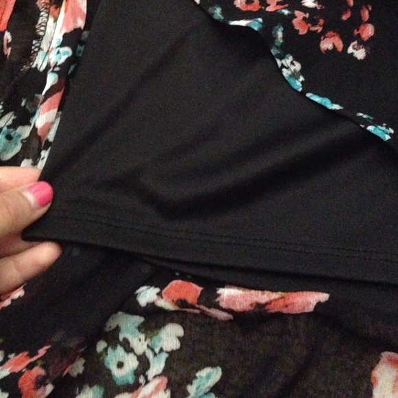 Floral hi-lo skirt - Picture 4 of 4