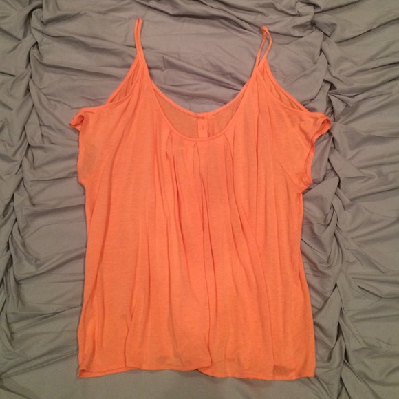 Cute, light orange top from Urban Outfitters - Picture 2 of 2
