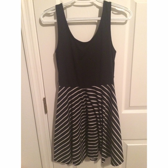 Black and White Striped Scooped Neck Skater Dress