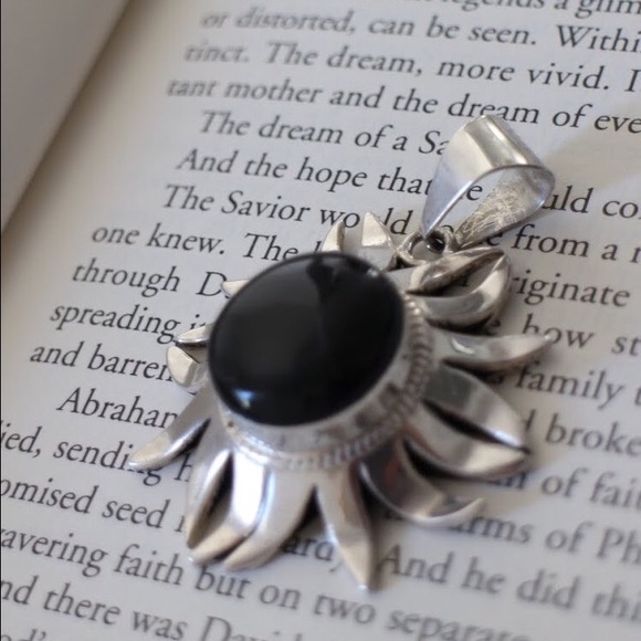 sun pendant charm sterling - Picture 4 of 4