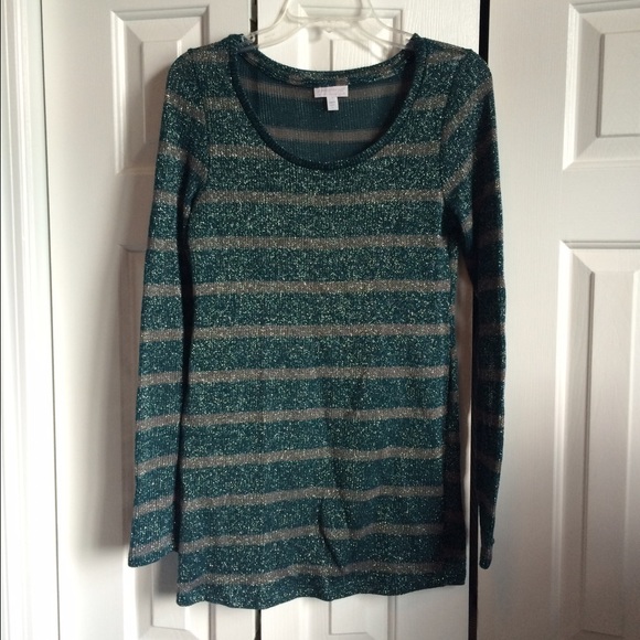 A Pea in the Pod Maternity light weight sweater
