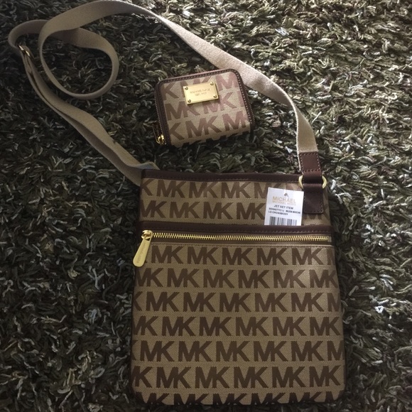 Michael Kors crossbody